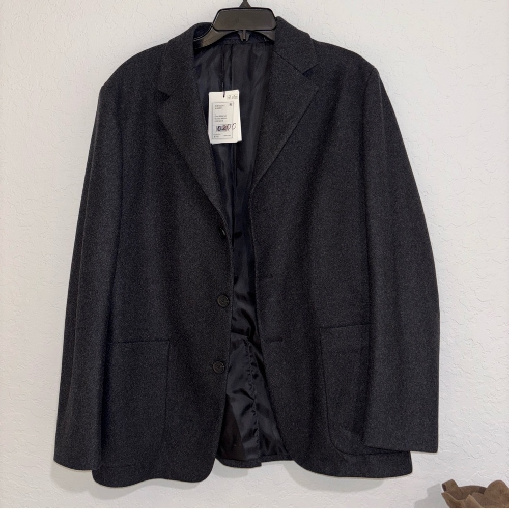 NWT. Theory Wool Cashmere Gray Overcoat Blazer size L